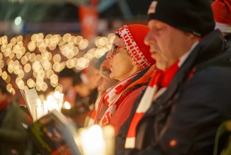 Skoro 30 tisuća ljudi do&scaron;lo na stadion uoči Božića, sada svi pričaju o onome &scaron;to su radili