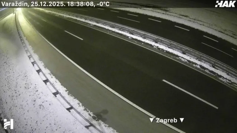 Zimski kaos na prometnicama! HAK upozorava na poledicu, a snijeg i dalje pada: Gužve na Bajakovu i Jasenovcu