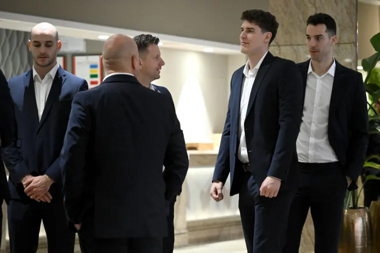 Rukometa&scaron;e u ovako elegantnom izdanju ne viđamo često: Pogledajte kako izgledaju