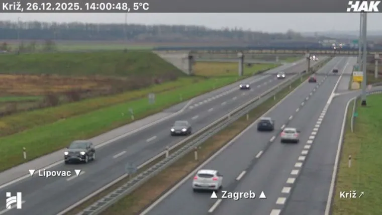 Nesreće na autocestama i zimski uvjeti, na granici se čeka i do pet sati