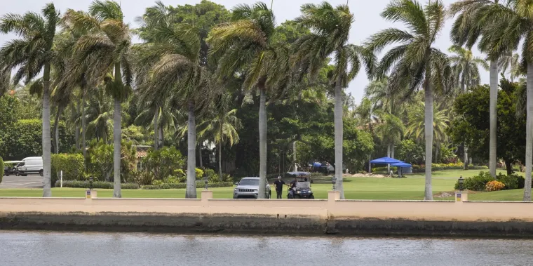 Mnogi su ovdje 'poljubili vrata', Vučić to najbolje zna: Evo gdje će Trump dočekati Zelenskog