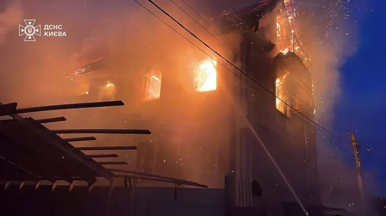 Kijev pod zračnom uzbunom vi&scaron;e od 10 sati: Rusi bez milosti udaraju projektilima i dronovima