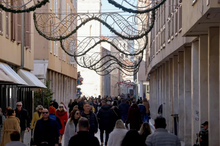Je li ona kraljica zadarske &scaron;pice? Pogledajte tko je sve zablistao