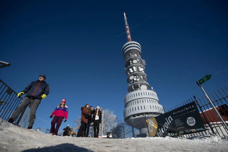 Božićna čarolija na Sljemenu! Zagrepčani uživali u snježnoj idili: Pogledajte fotografije