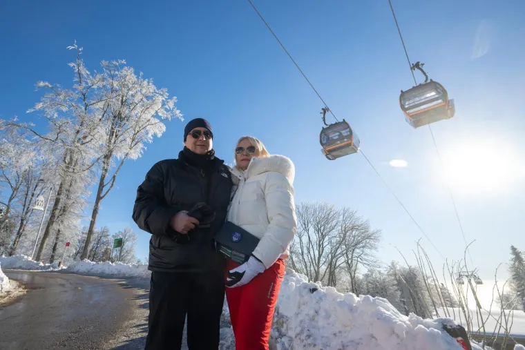 Božićna čarolija na Sljemenu! Zagrepčani uživali u snježnoj idili: Pogledajte fotografije