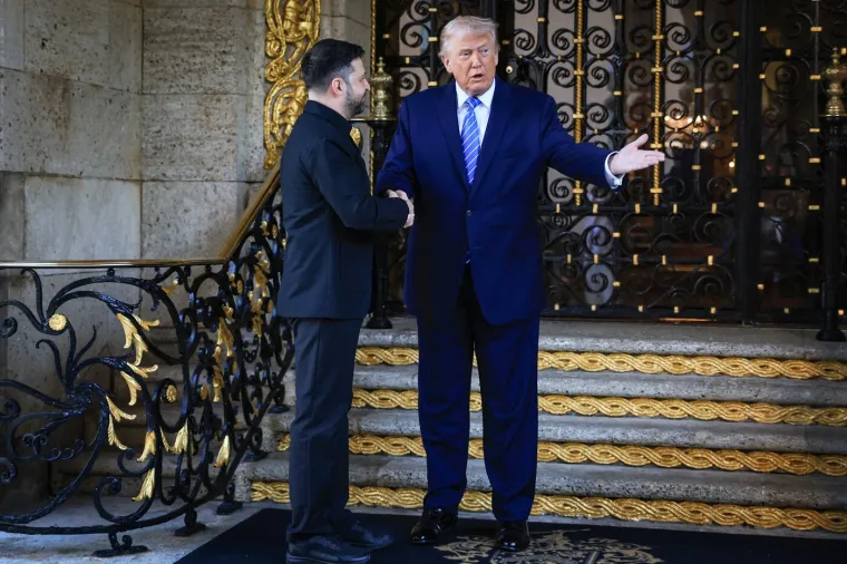 Zelenski u odijelu stigao na povijesni sastanak, pogledajte kako ga je Trump dočekao