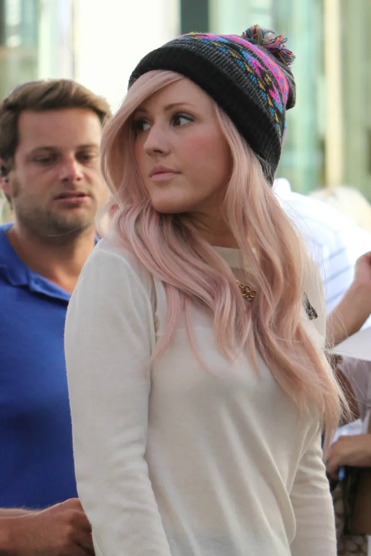 Optužuju je da je 'promijenila lice': Sjećate li se kako je Ellie izgledala na početku karijere?