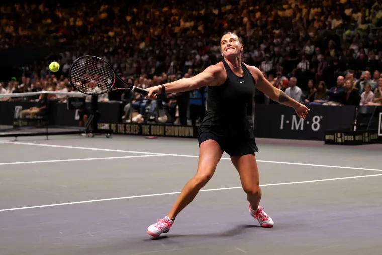 Bitka spolova ili cirkus? Zločesti dečko deklasirao prvu tenisačicu svijeta, kritike se slijevaju sa svih strana