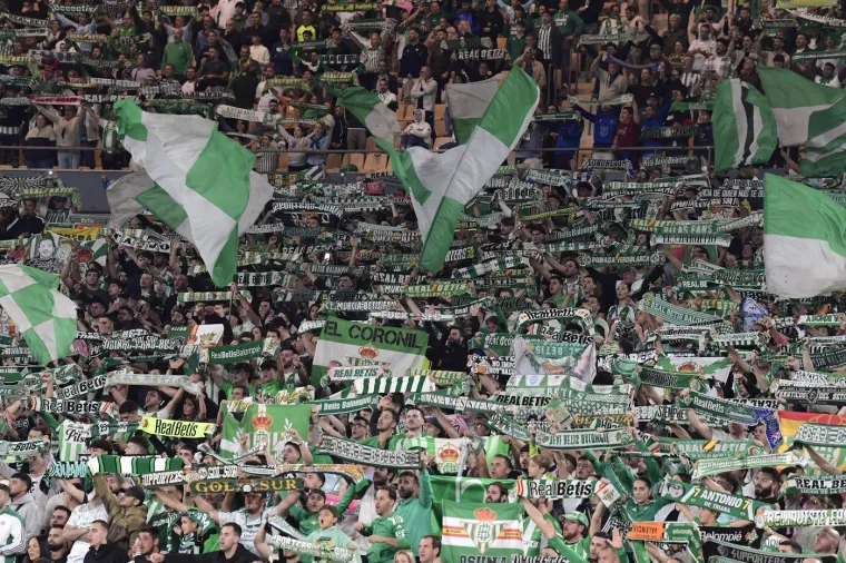 Konačno razbijeni mitovi s tribina: Evo koji europski klubovi imaju najvi&scaron;e navijača