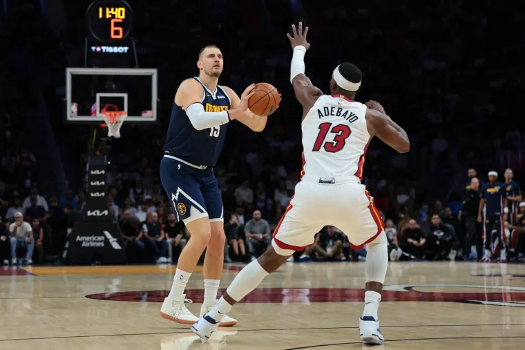 Pogledajte trenutak koji je &scaron;okirao Srbiju i NBA: Jokić se ozlijedio na potpuno bizaran način