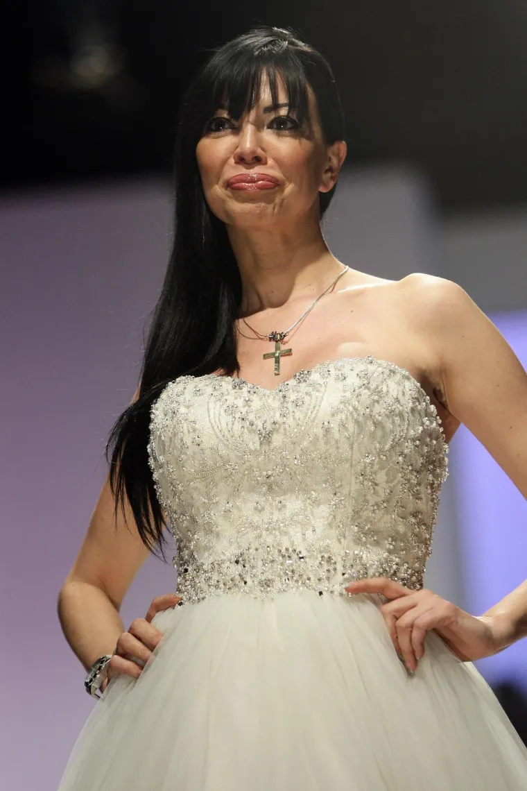 Ljubi 25 godina mlađeg i otvoreno priča o korekcijama: Kako je izgledala Vjekoslava Bach?