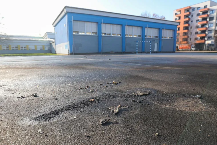 Ovo su prizori jutro nakon! Eksplozija zatresla kvartove, na igrali&scaron;tu ostala rupa