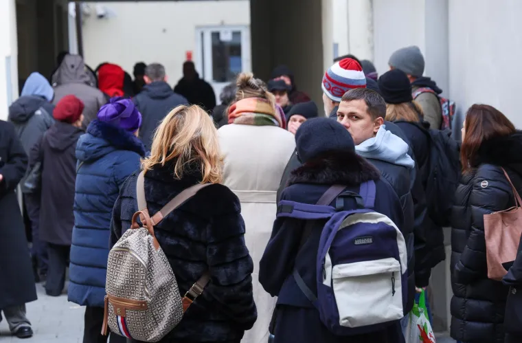 Red ispred HNB-a se ne smanjuje: Jeste li vi zamijenili sve kune?