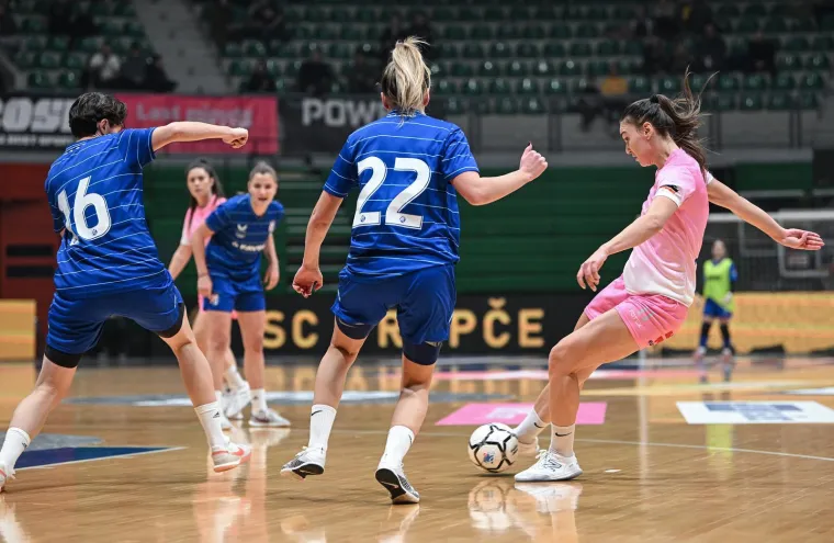 Finale Kutije &scaron;ibica za žene ponudilo spektakl: Iskre frcale na sve strane