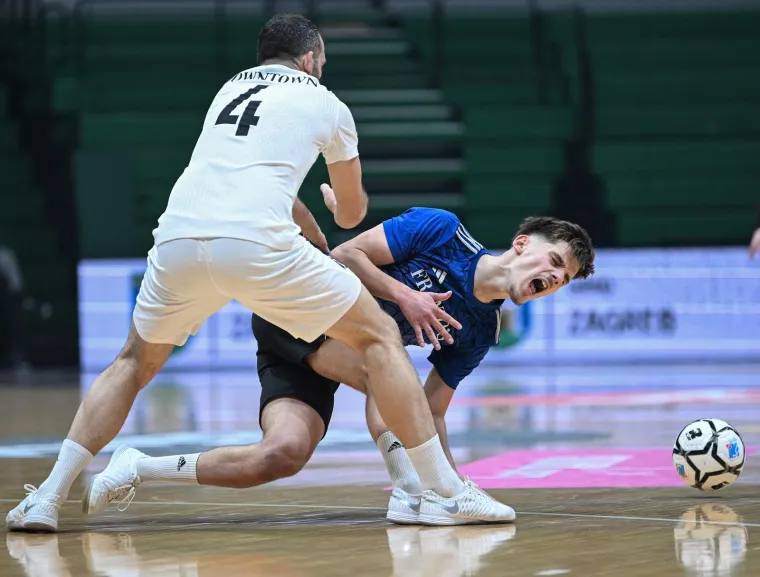 Ekipa predvođena torcida&scaron;ima osvojila Kutiju &scaron;ibica, trofej usred Zagreba podigli u posebnim majicama