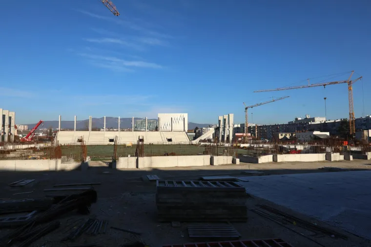 Kranjčevićeva nikad bliže zavr&scaron;etku! Pogledajte kako 'niče' stadion na koji dolazi Dinamo u 2026.