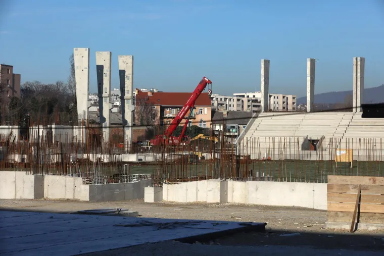 Kranjčevićeva nikad bliže zavr&scaron;etku! Pogledajte kako 'niče' stadion na koji dolazi Dinamo u 2026.