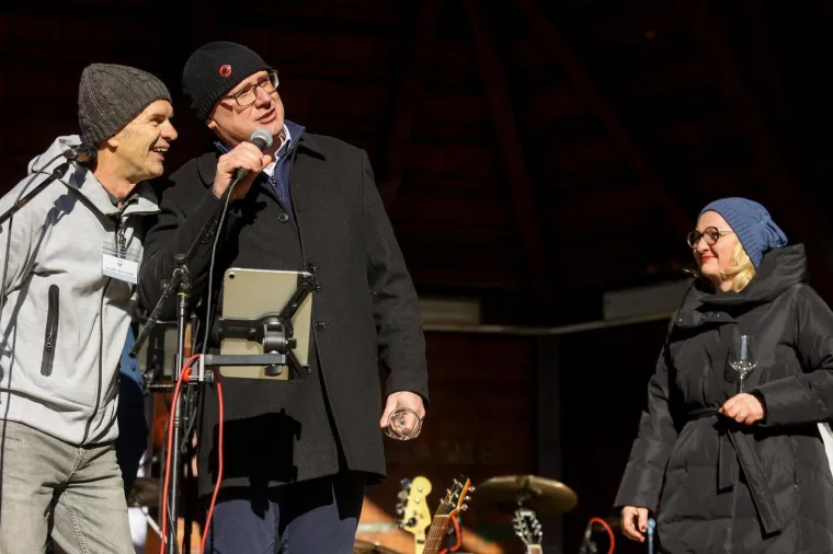 U Fužinama je već veselo: Dočekali su Novu godinu u dobrom raspoloženju