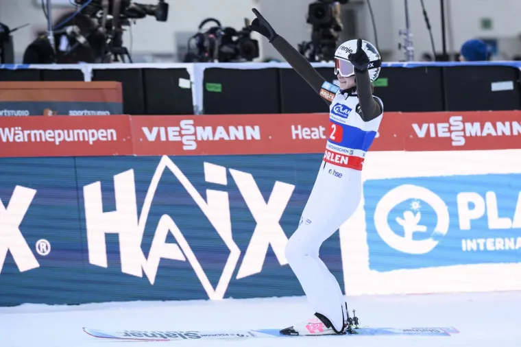 Nika je čudo: Cijeli svijet joj se divi, ovi prizori obilaze planetu