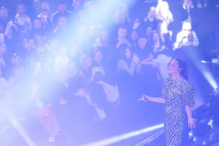 Vratila se u Zagreb i napravila show: Pogledajte atmosferu s dočeka s Prijovićkom!