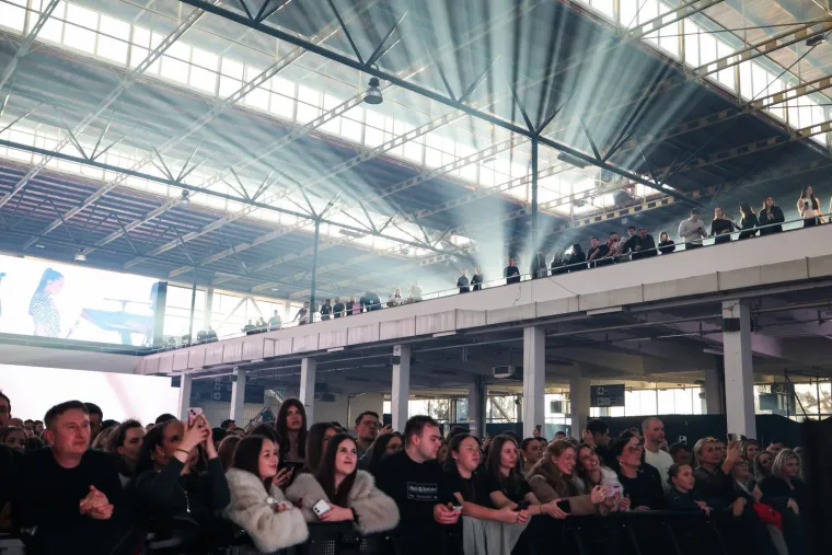 Vratila se u Zagreb i napravila show: Pogledajte atmosferu s dočeka s Prijovićkom!