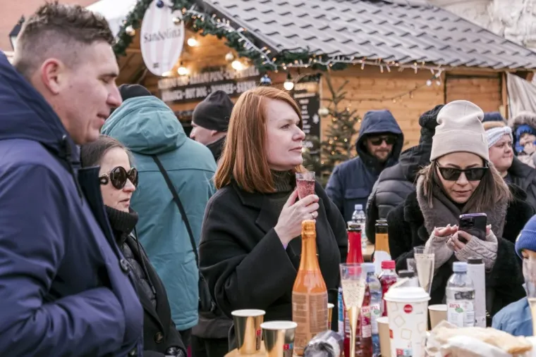 Dječja Nova u Osijeku i modna pista: Legica u bundi zasjenila cijeli trg