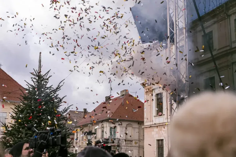 Dječja Nova u Osijeku i modna pista: Legica u bundi zasjenila cijeli trg