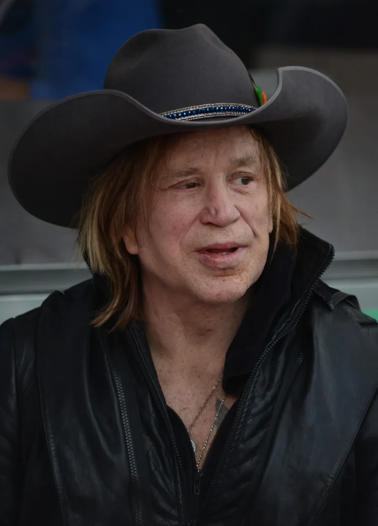 Zabrinjavajuće fotografije holivudske zvijezde 'procurile' u javnost: Prijeti mu deložacija