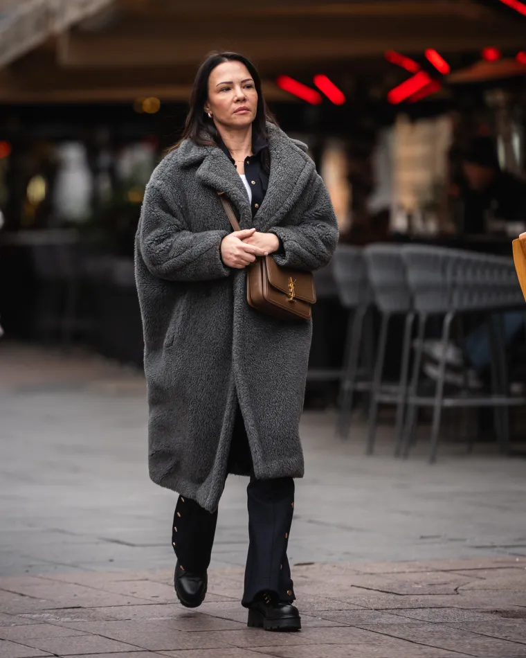 Nova godina u Zagrebu započela sa stilom: Zgodne djevojke u bundama osvojile su &scaron;picu