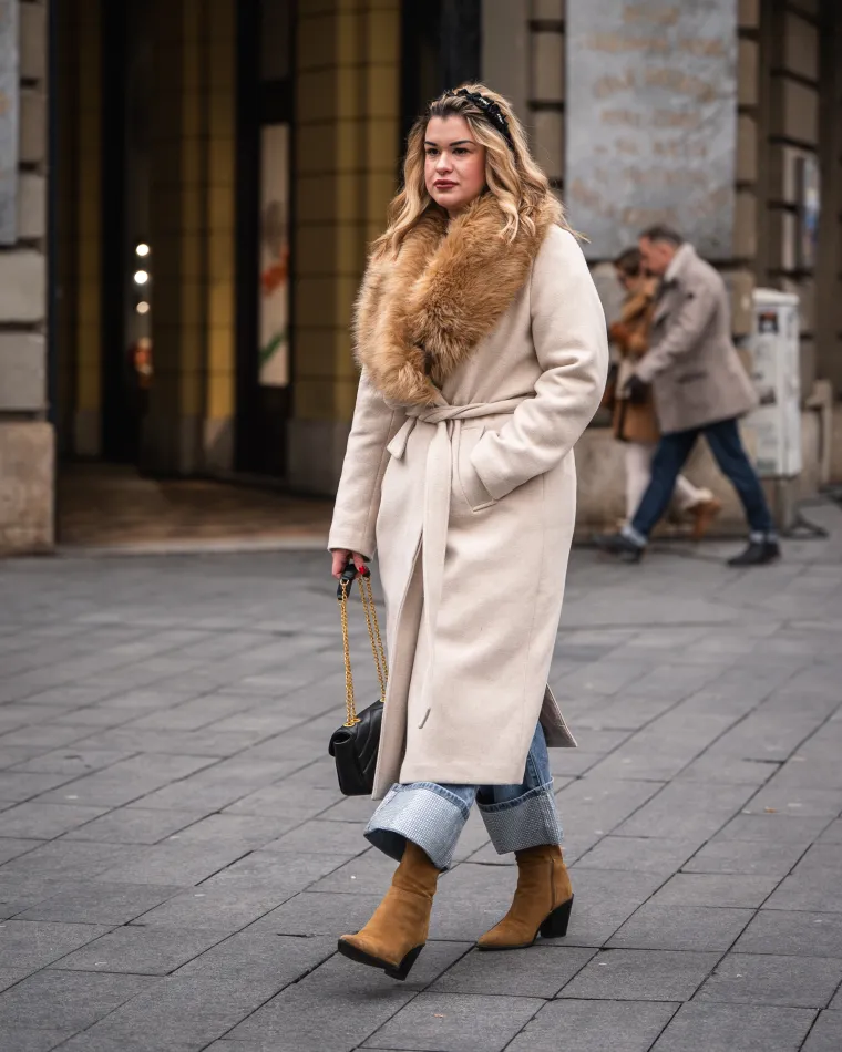 Nova godina u Zagrebu započela sa stilom: Zgodne djevojke u bundama osvojile su &scaron;picu