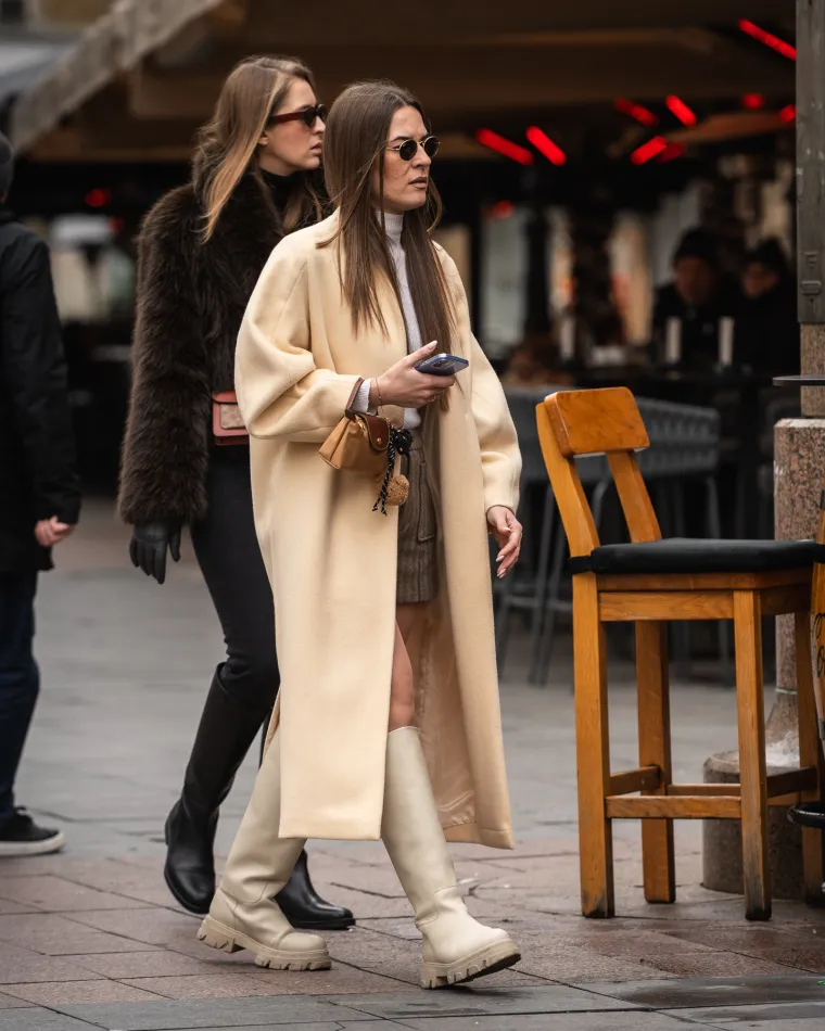 Nova godina u Zagrebu započela sa stilom: Zgodne djevojke u bundama osvojile su &scaron;picu