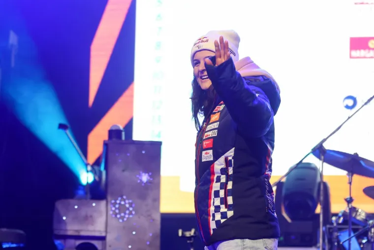 Zrinku jo&scaron; nismo vidjeli u ovakvom stanju: Tuga i bijes u cilju, stradali &scaron;tapovi