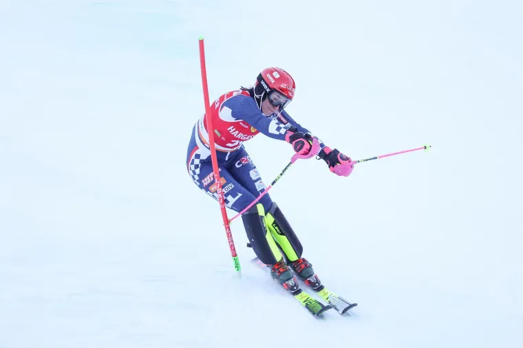 Zrinku jo&scaron; nismo vidjeli u ovakvom stanju: Tuga i bijes u cilju, stradali &scaron;tapovi