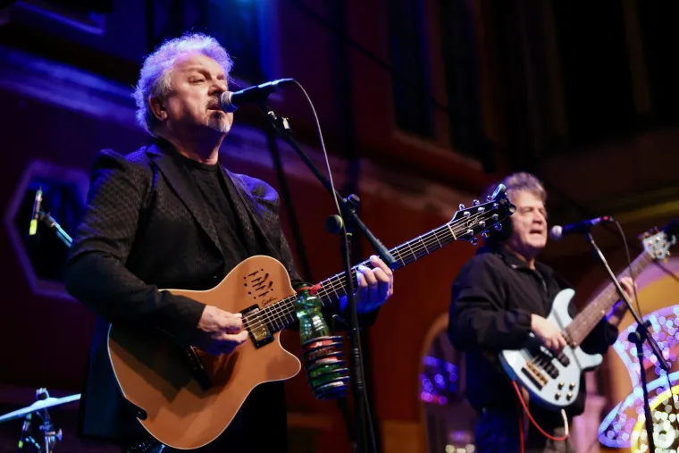 Grupa Dalmatino napravila spektakl u Splitu: Pogledajte atmosferu s koncerta