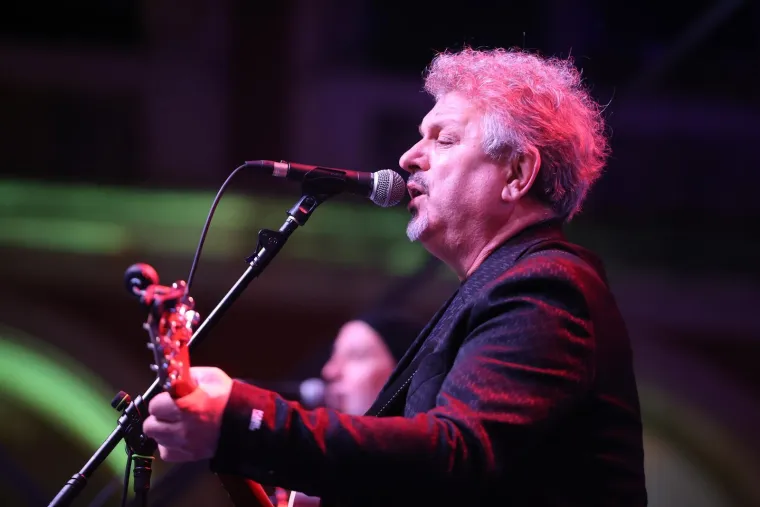 Grupa Dalmatino napravila spektakl u Splitu: Pogledajte atmosferu s koncerta