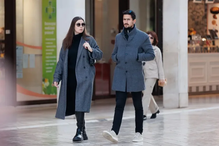 Kad prođu crna i plava: Nema tko se nije okrenuo za ovim dvjema ljepoticama iz Zadra