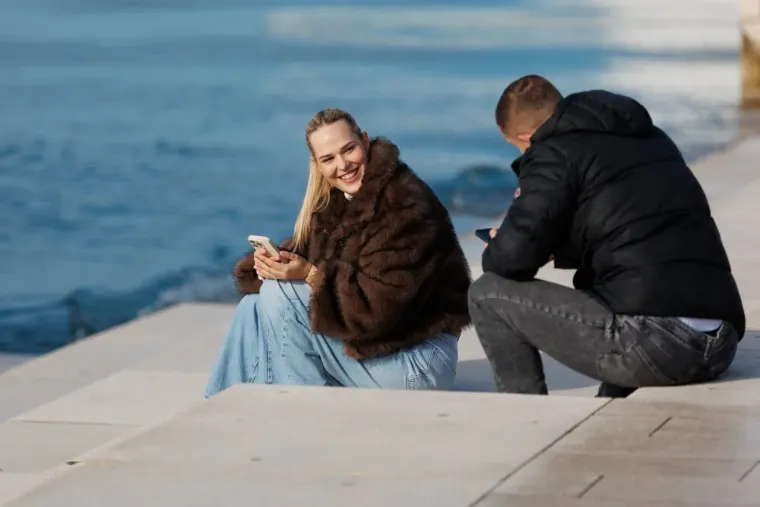 Kad prođu crna i plava: Nema tko se nije okrenuo za ovim dvjema ljepoticama iz Zadra