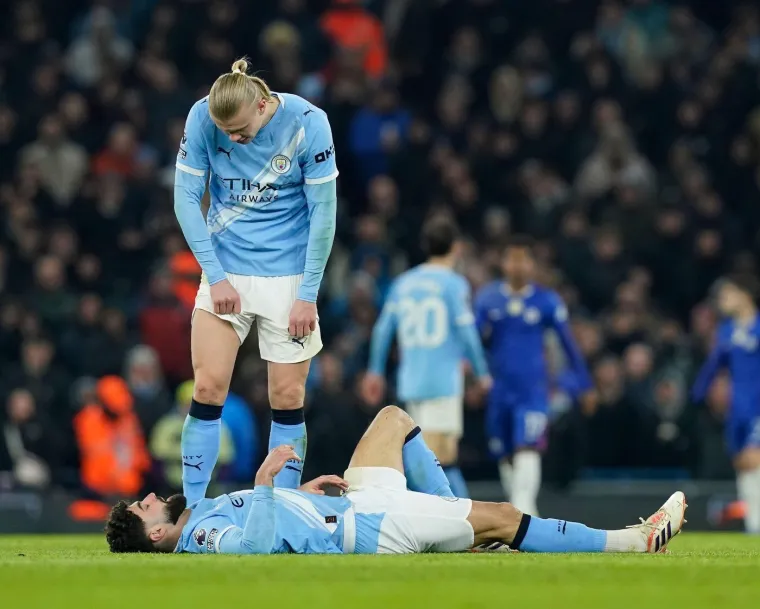 Gvardiol se te&scaron;ko ozlijedio! Čak su ga i protivnički igrači nosili, a Guardiola je zanijemio