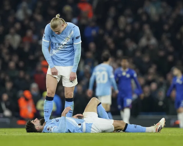 Gvardiol se te&scaron;ko ozlijedio! Čak su ga i protivnički igrači nosili, a Guardiola je zanijemio
