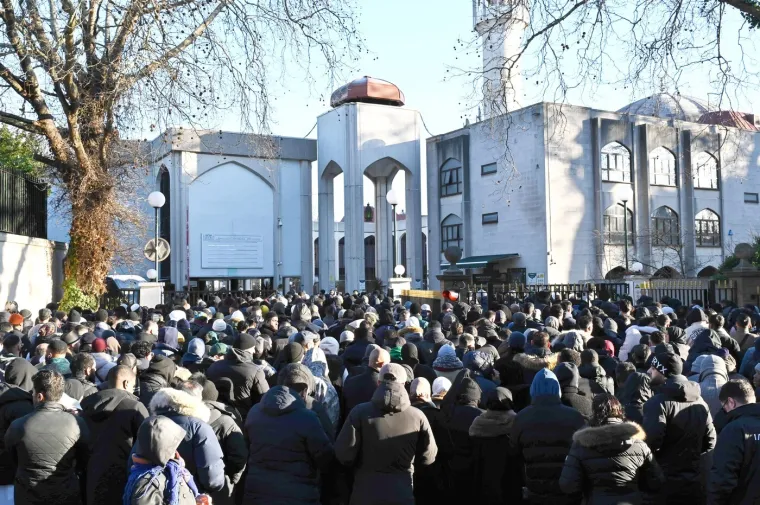 Anthony Joshua prekinuo &scaron;utnju i oglasio se prije posljednjeg ispraćaja najbližih prijatelja