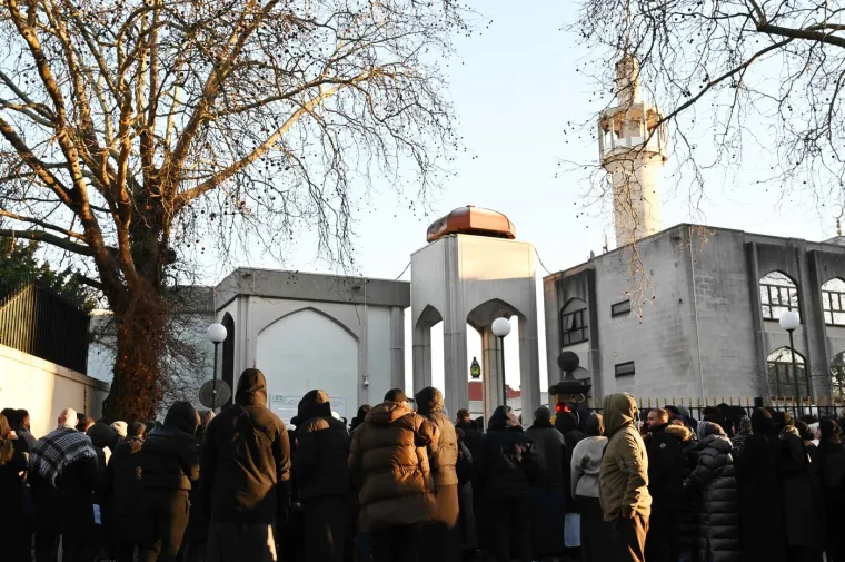 Anthony Joshua prekinuo &scaron;utnju i oglasio se prije posljednjeg ispraćaja najbližih prijatelja