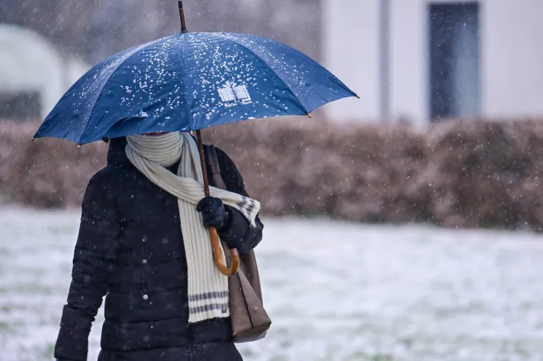 Snježna čarolija počela! Glavni grad sjaji pod snijegom, pogledajte prizore