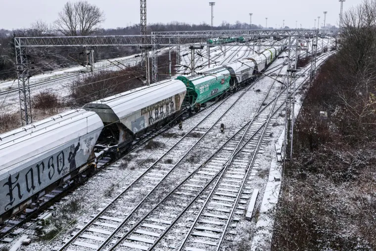 Snježna čarolija počela! Glavni grad sjaji pod snijegom, pogledajte prizore