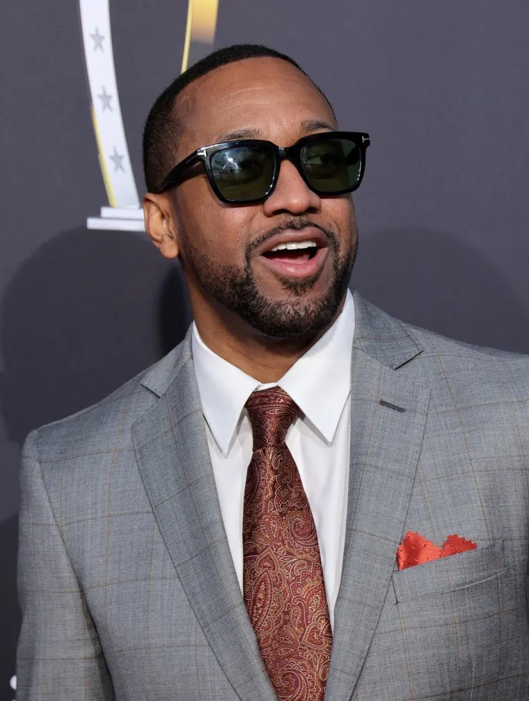 Steve Urkel jesi li to ti? Nekad su žene bježale od njega, a danas mu se bacaju u zagrljaj