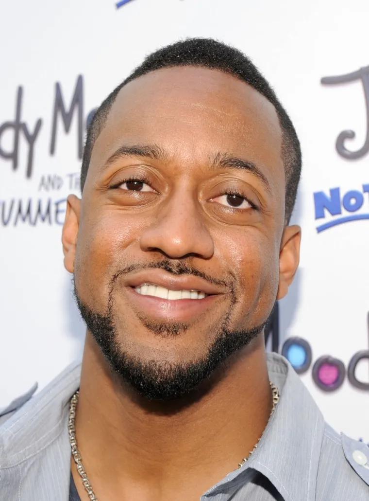 Steve Urkel jesi li to ti? Nekad su žene bježale od njega, a danas mu se bacaju u zagrljaj