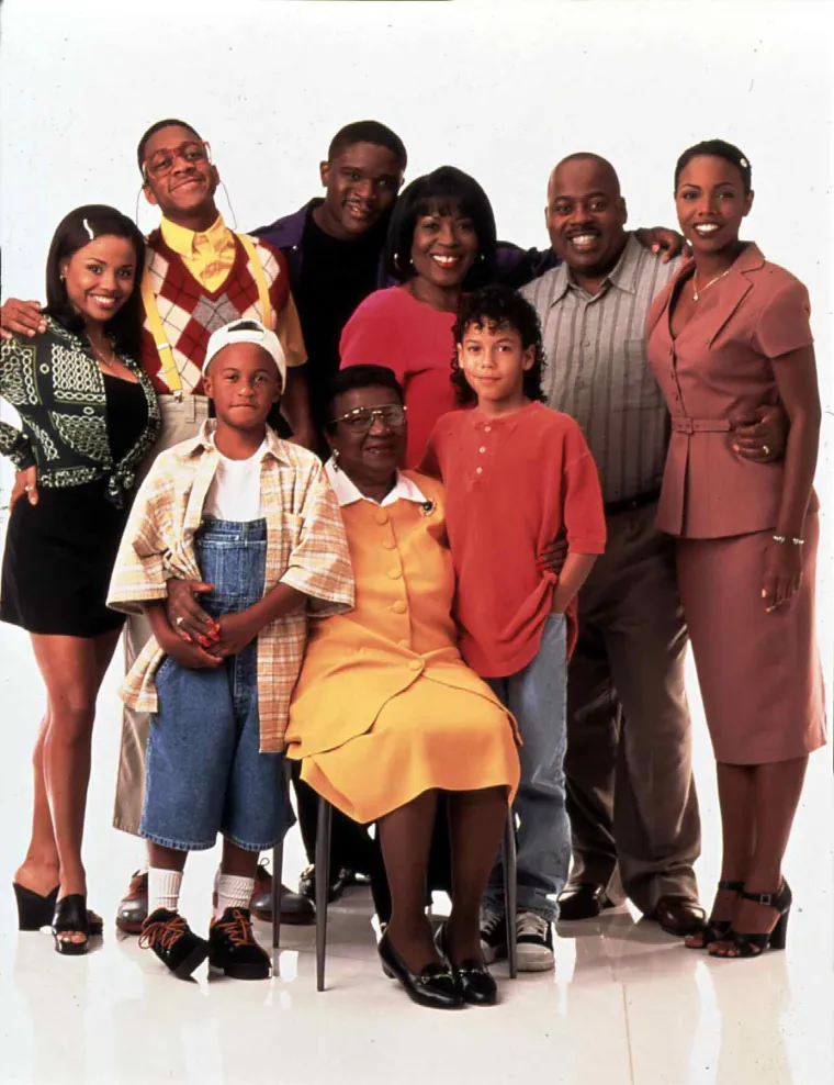 Steve Urkel jesi li to ti? Nekad su žene bježale od njega, a danas mu se bacaju u zagrljaj