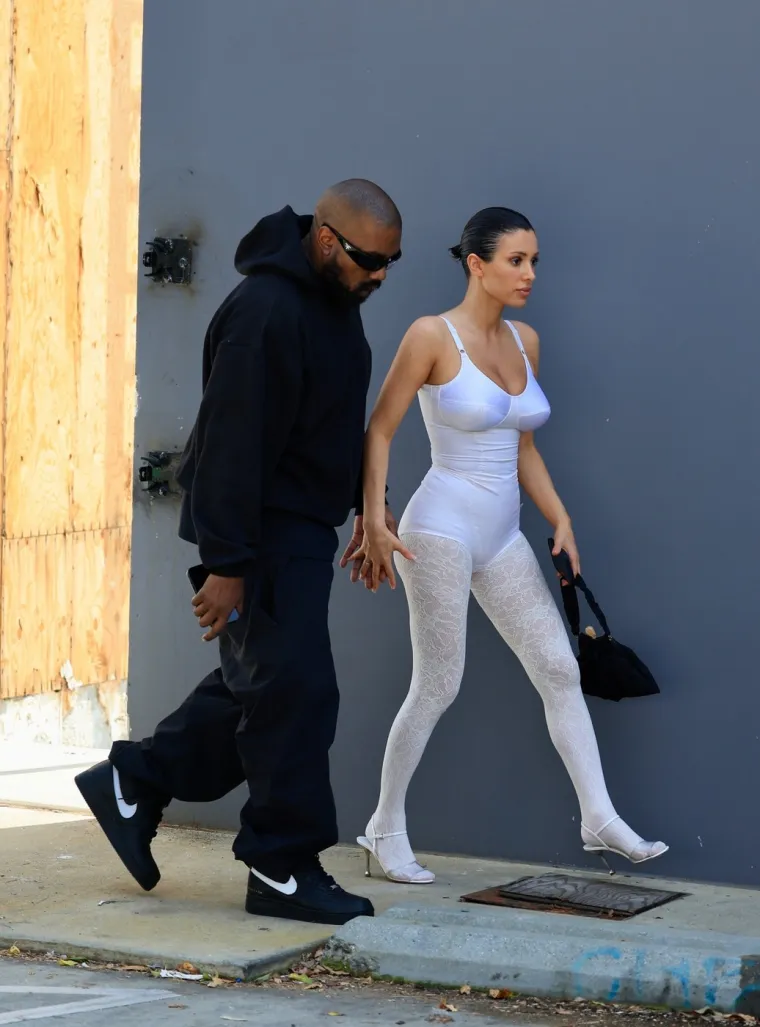 Ona je kraljica eksplicitnih kombinacija: Tko je zapravo Bianca Censori?