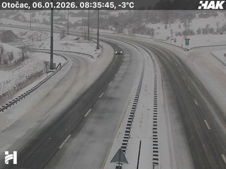 Snijeg, poledica i olujna bura zatvorili prometnice: Nesreća na A1, pogledajte prizore s autocesta