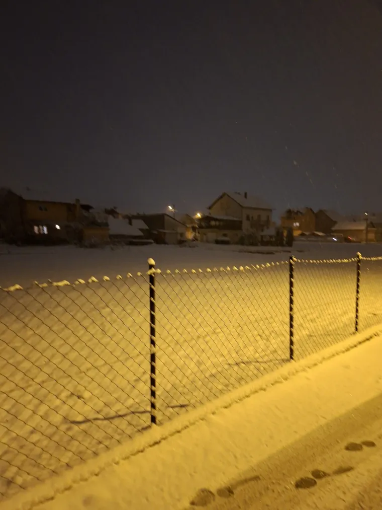 Idilični prizori diljem Hrvatske: Je li snijeg stigao i u va&scaron; kraj?