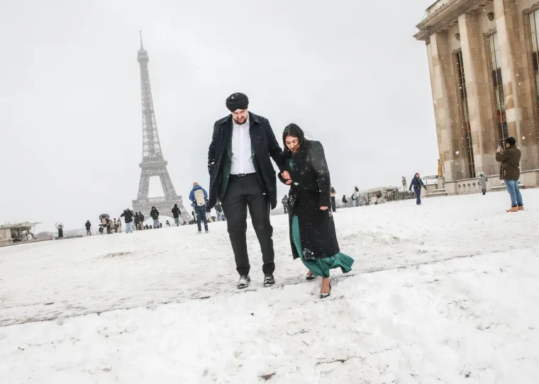 Oluja i ledeni val paralizirali Europu: Dio kontinenta priprema se za novu 'rundu' snijega i leda